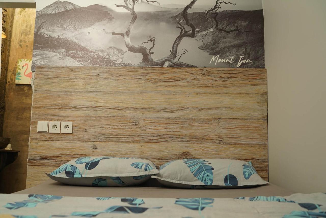 Happy House Bnb Bromo Backpacker Probolinggo Eksteriør billede